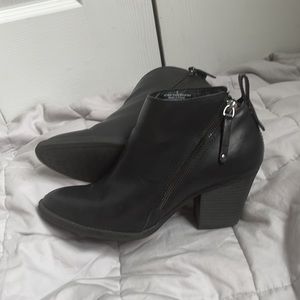 Dolce Vita Booties